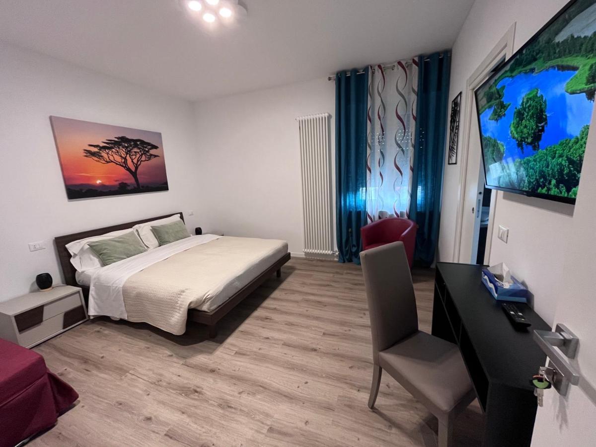 Verona Rooms 109 Esterno foto